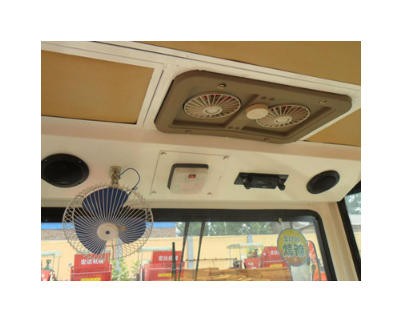 宏达4YZB-2自走式玉米收获机(面议)图2