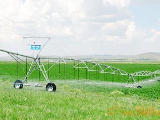 华雨中灌DYP-515电动圆形喷灌机（面议）