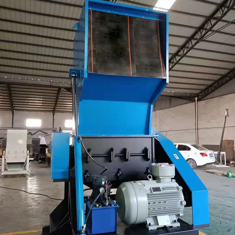 跨境大型破碎机托盘垃圾桶再生碎料机工业用化工蓝桶塑料 粉碎机图4
