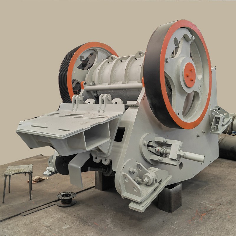 大型颚式破碎机 金属矿山石头碎石机 沙石生产线建筑垃圾 粉碎机 1台图2