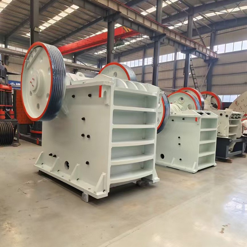 大型颚式破碎机 金属矿山石头碎石机 沙石生产线建筑垃圾 粉碎机 1台图3