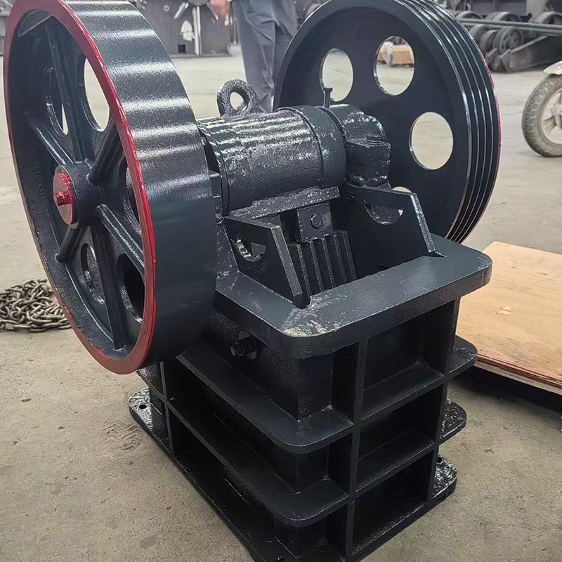 移动式颚式破碎机 鹅卵石粉碎设备 建筑石料颚式破碎机图4