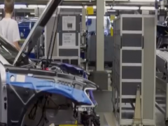 德国难得一见的农业机械，这样的机器，你见过吗？