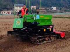 施肥旋耕一体机，履带自走式，施肥均匀可定制无人驾驶操作简便，农业机械、旋耕机、农用耕地机