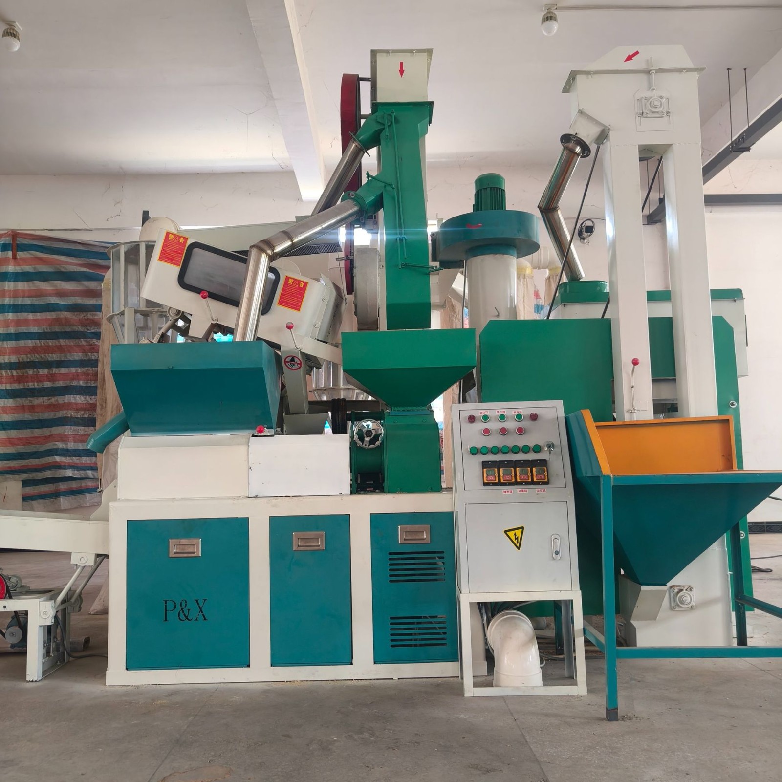 碾米机大型商用新型碾米机砻谷机多功能新款打米机设备全自动厂家图2