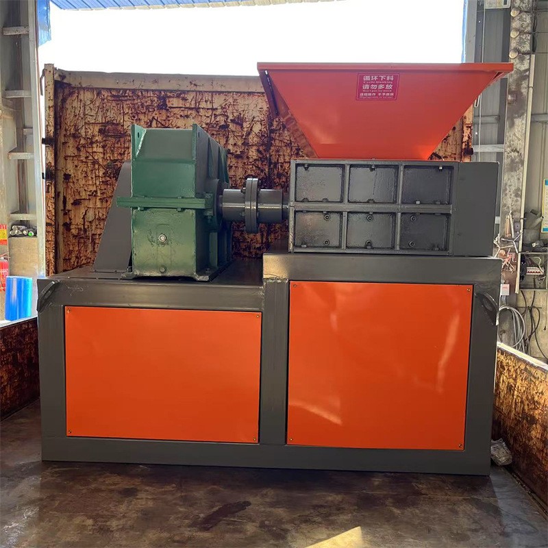 塑料撕碎粉碎机生产线废旧轮胎撕碎机建筑垃圾大型撕碎机生产线图2