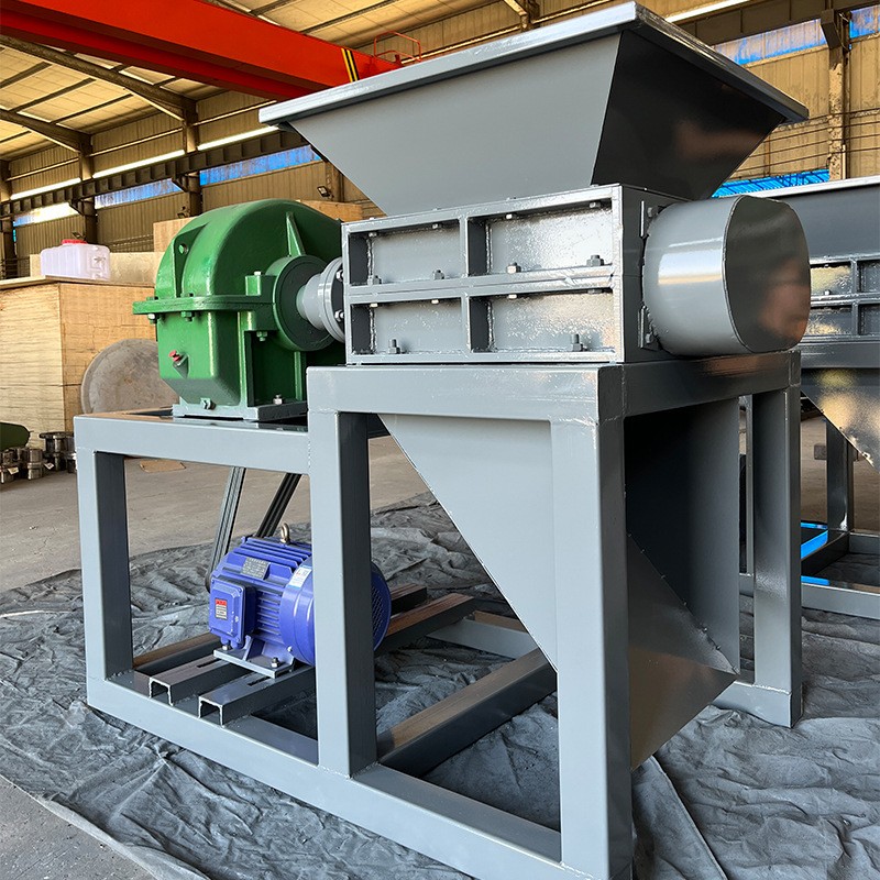 塑料撕碎粉碎机生产线废旧轮胎撕碎机建筑垃圾大型撕碎机生产线图4