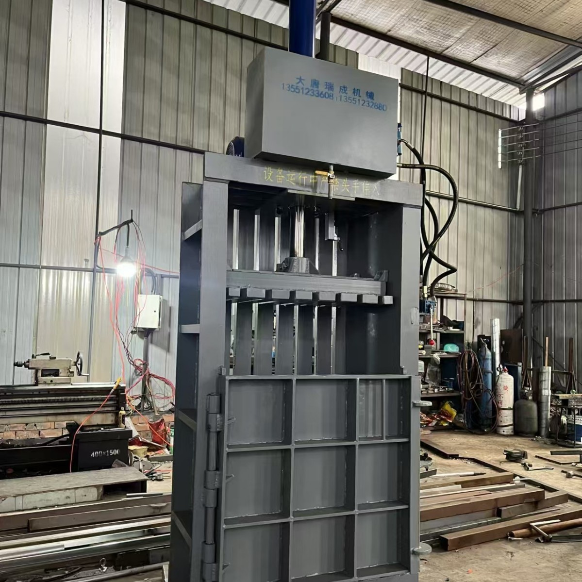 立式液压打包机塑料瓶易拉罐棉花旧衣服废纸板液压打包机定制图2