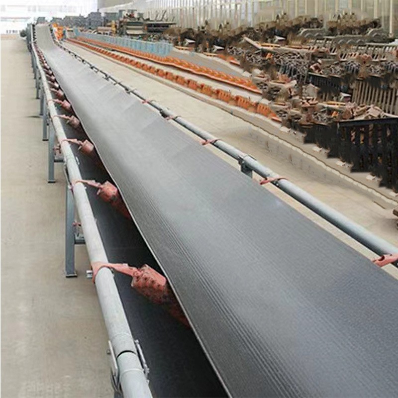 山东矿山采购爬坡输送带 沙石装车输送带 防滑尼龙橡胶输送带图4