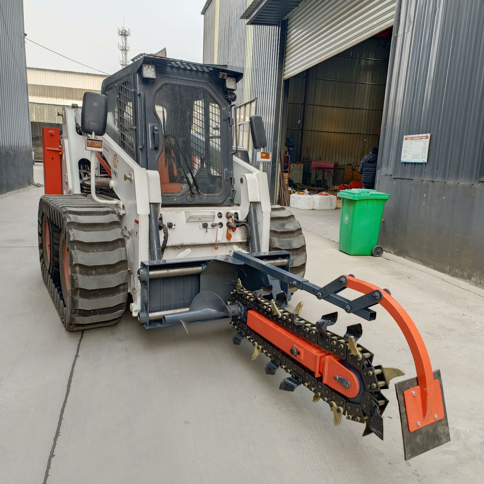 链式开沟机农田果园灌溉、市政铺设电缆管道开槽图4