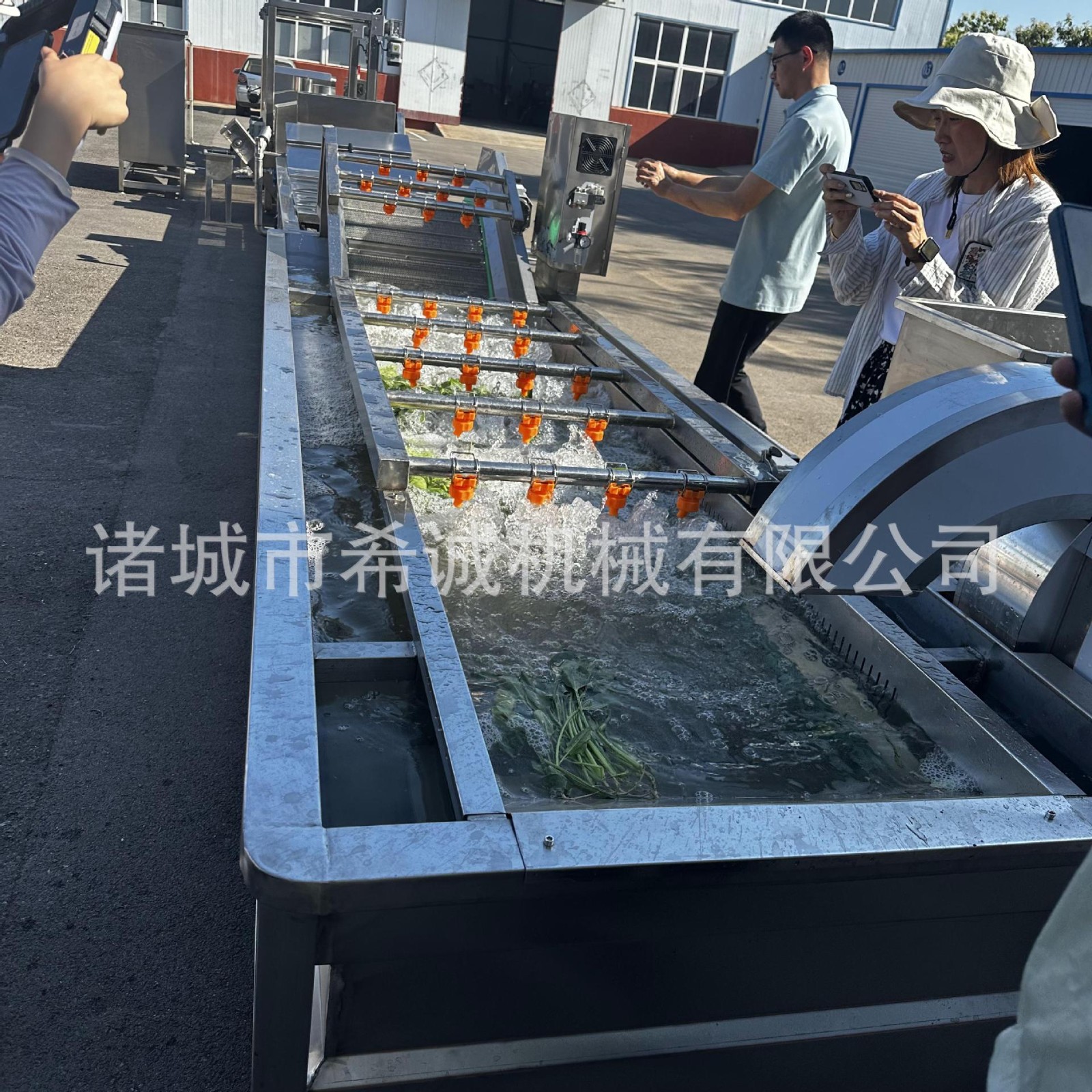 薯条加工气泡清洗机 酸菜小米辣喷淋清洗机 水浴式净菜清洗机图2