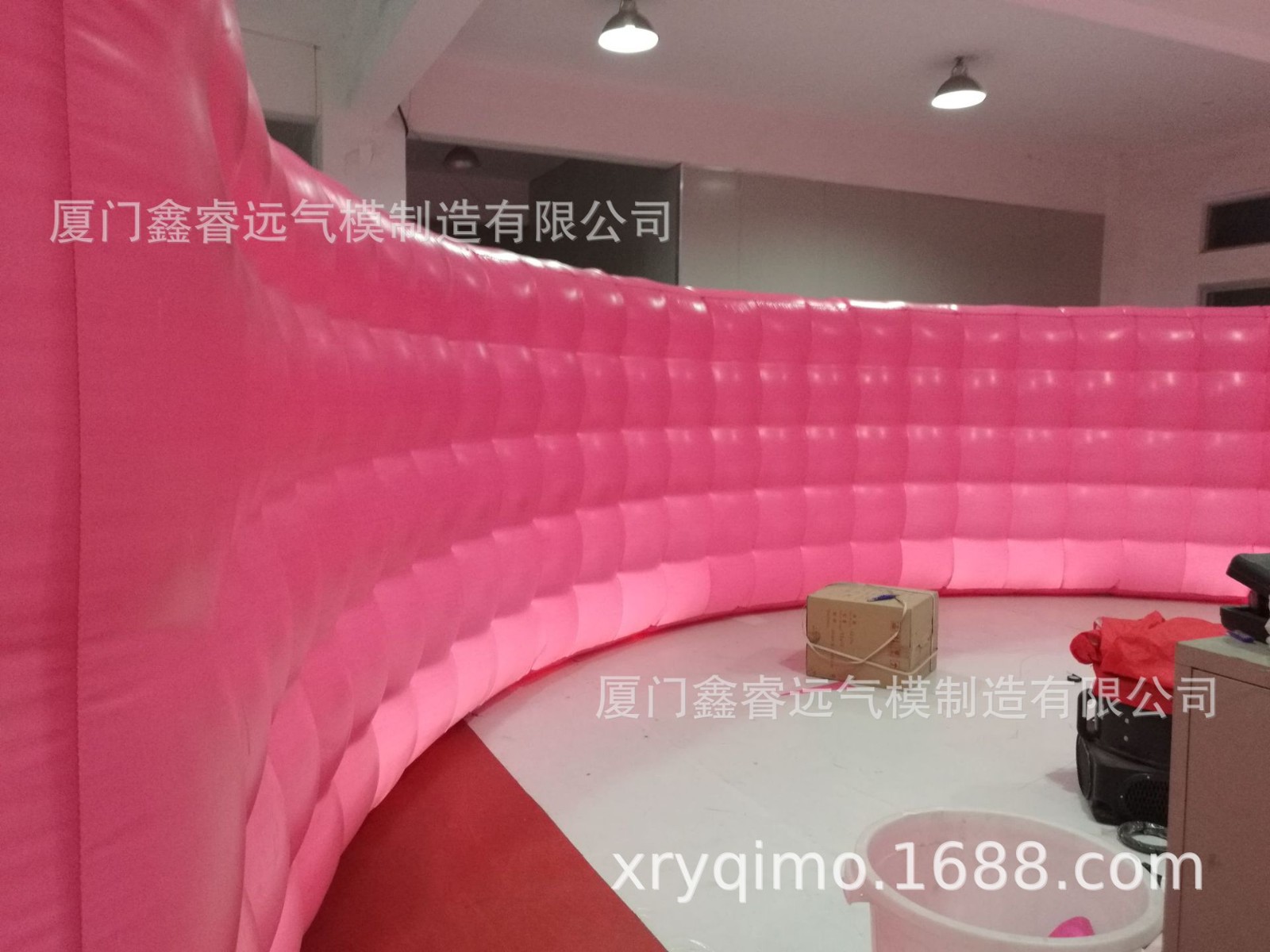 充气围墙充气围挡墙装饰灯光围墙气模鑫睿远气模图5